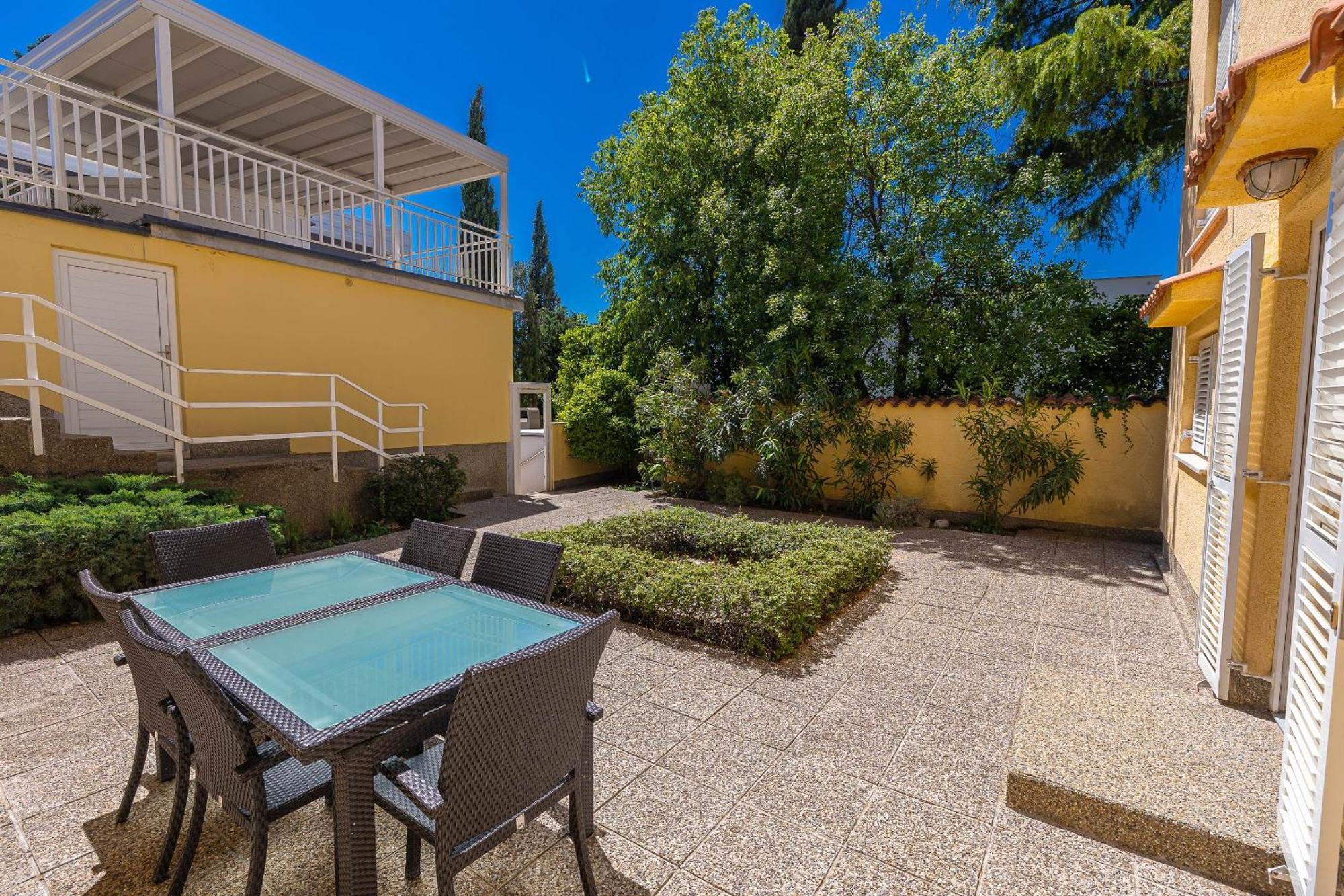 Apartments Casa Mia Dramalj Exterior photo