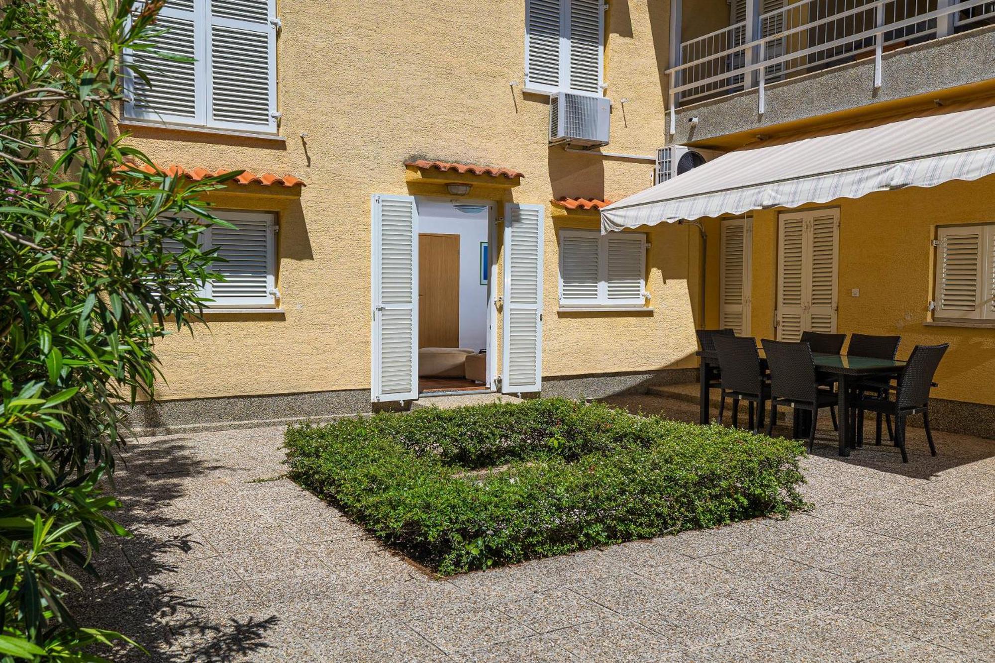 Apartments Casa Mia Dramalj Exterior photo