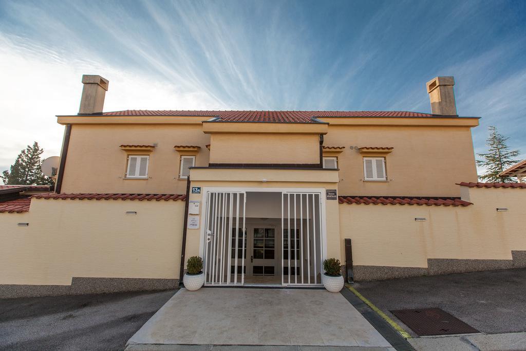 Apartments Casa Mia Dramalj Exterior photo